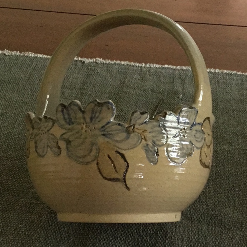 Pottery basket with flowers